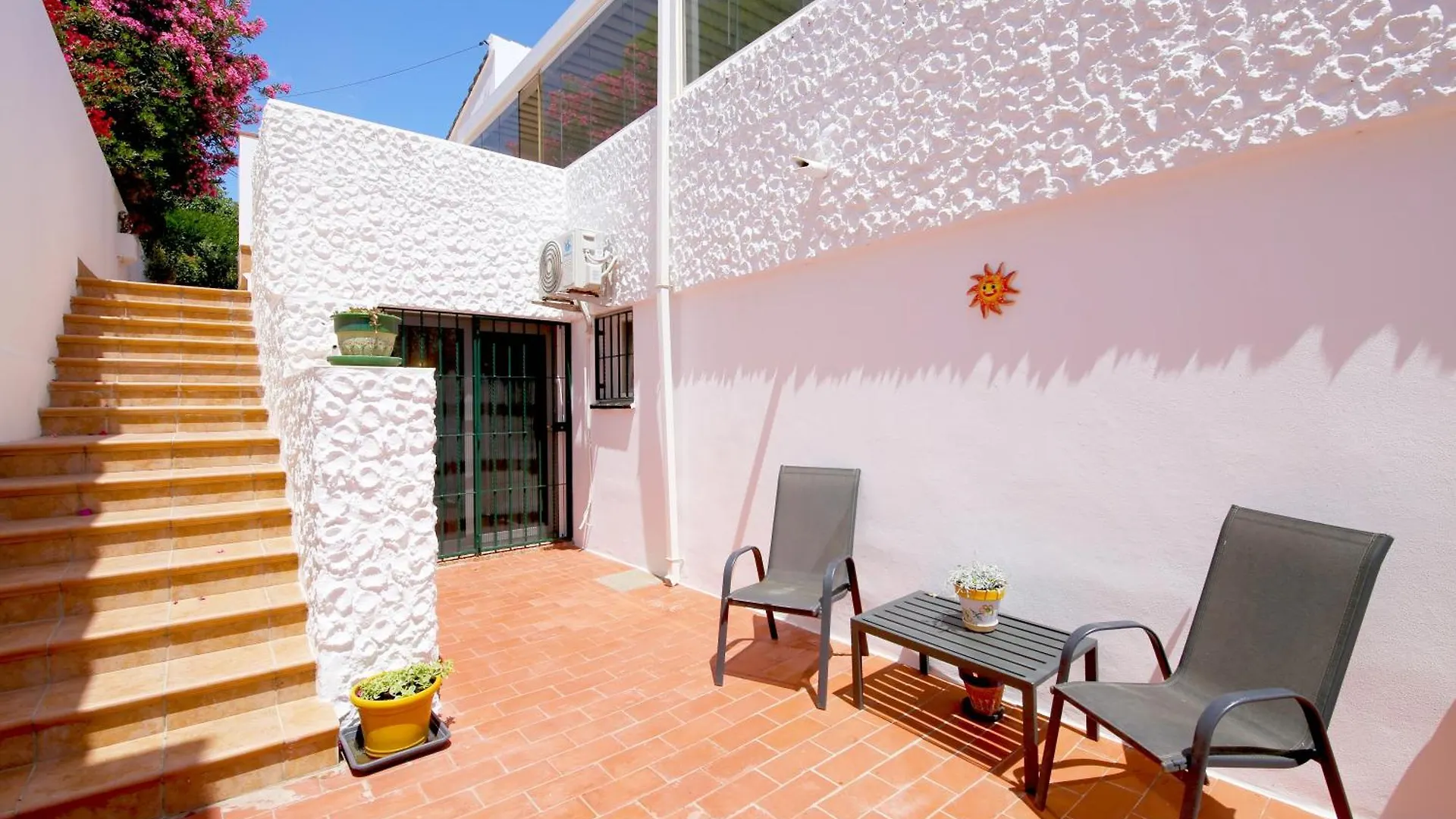 Estepona West Family Villa Mostaza